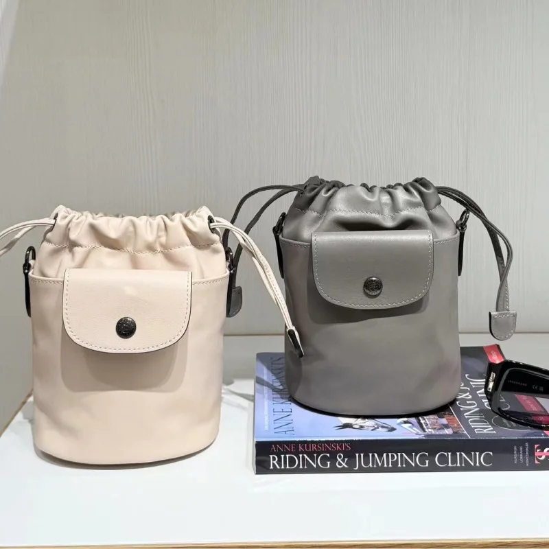 New ladies' small lucky bag, drawstring bucket bag, single shoulder crossbody bag
New ladies' small lucky bag, drawstring bucket bag, single shoulder crossbody bag