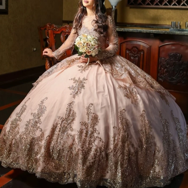 champagne Shiny Ball Gown Quinceanera Dresses Gold Applique Lace Beading long sleeves Tull Corset Off Shoulder Sweet 16 Dress
champagne Shiny Ball Gown Quinceanera Dresses Gold Applique Lace Beading long sleeves Tull Corset Off Shoulder Sweet 16 Dress