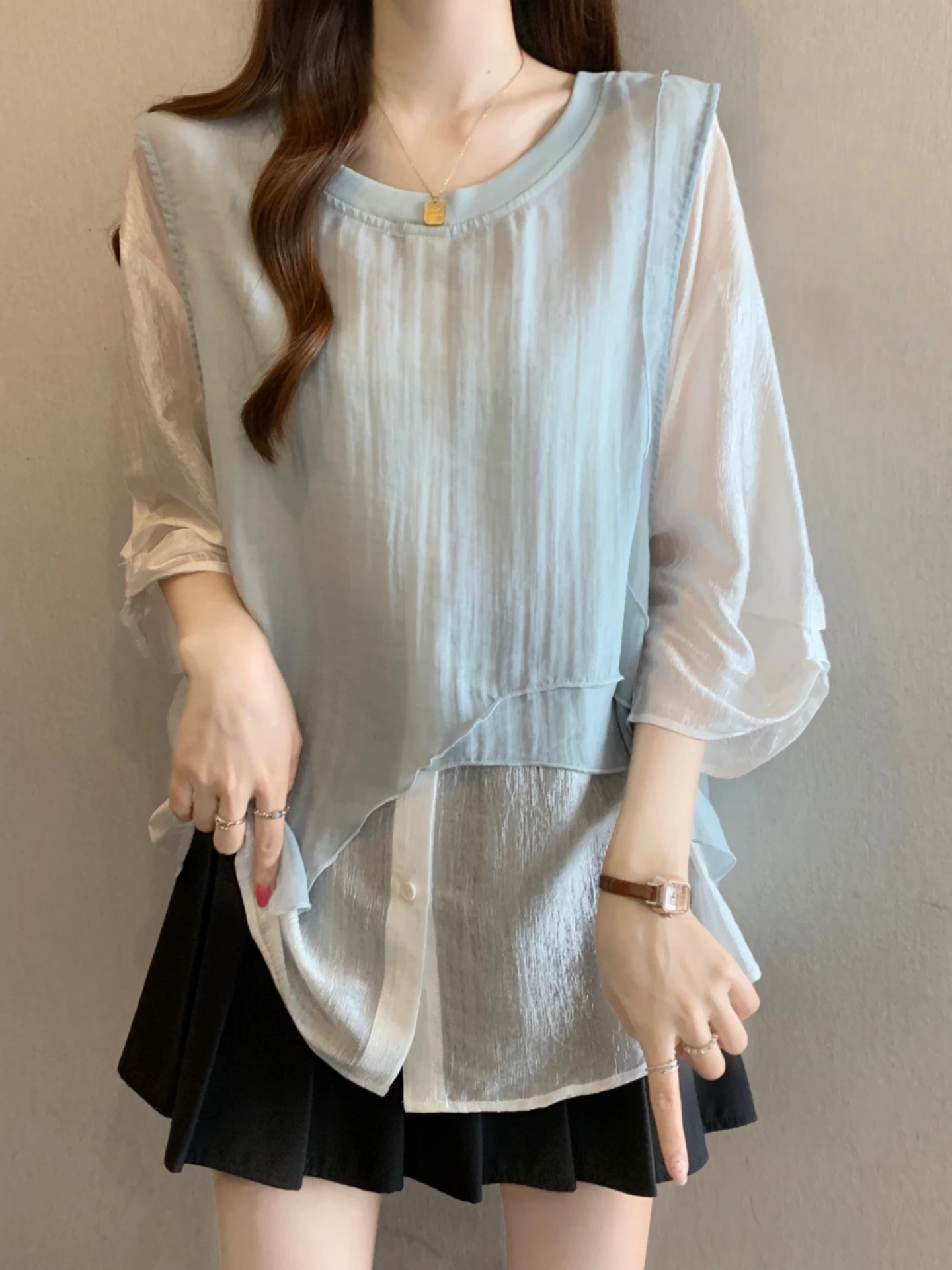 Slimming Illusionary Two-Piece Women's Summer Thin Chiffon Shirt Half Sleeve Arm Covering Top Korean Style Loose Fit Breathable
Slimming Illusionary Two-Piece Women's Summer Thin Chiffon Shirt Half Sleeve Arm Covering Top Korean Style Loose Fit Breathable
