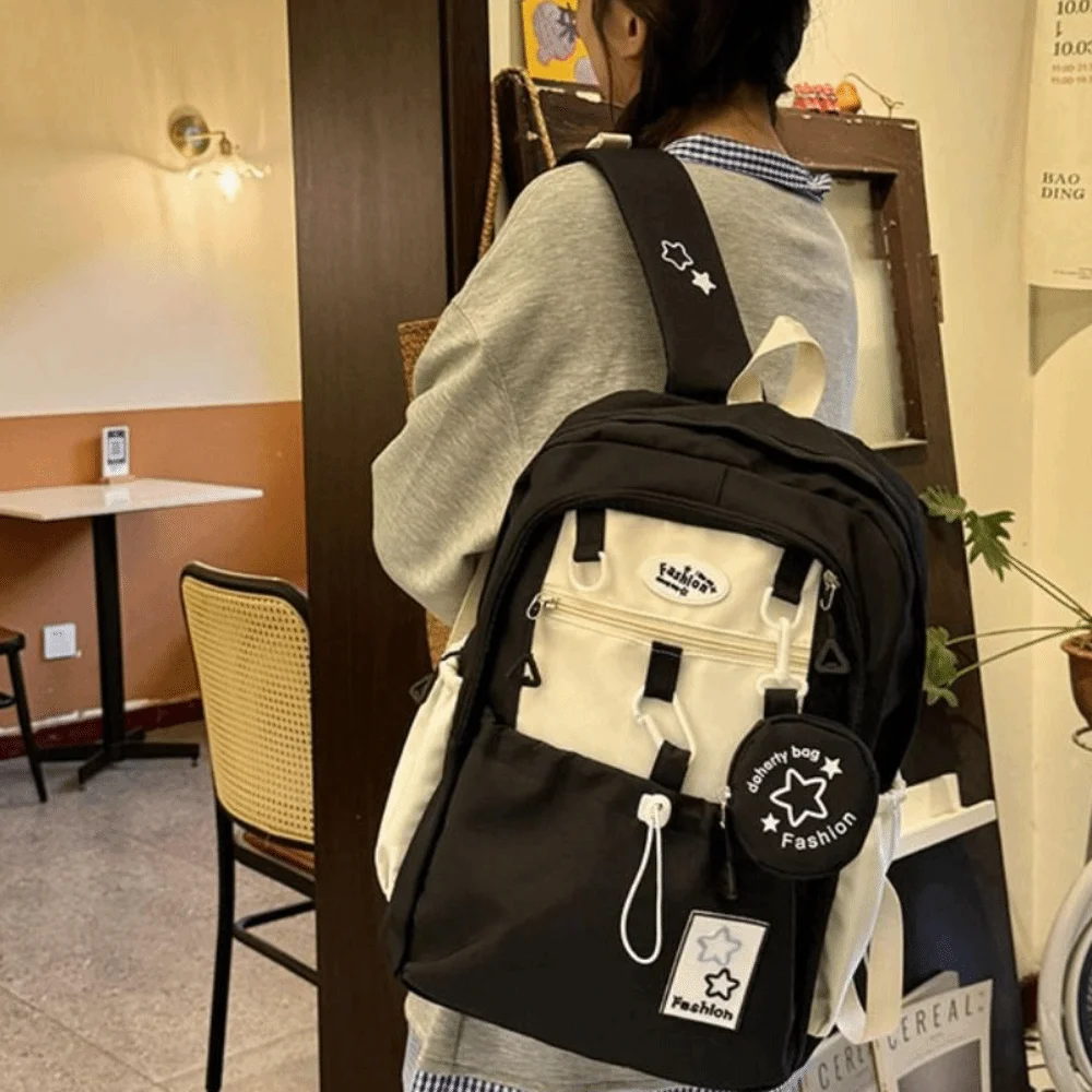 Милый женский рюкзак с кошельком для монет в корейском стиле, нейлоновая сумка через плечо, мультяшный рюкзак в стиле Харадзюку для школьниц
Милый женский рюкзак с кошельком для монет в корейском стиле, нейлоновая сумка через плечо, мультяшный рюкзак в стиле Харадзюку для школьниц