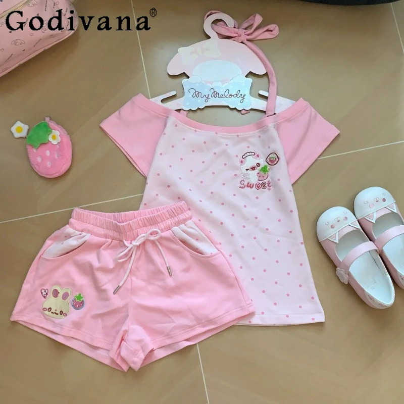 Original Cute Girls Short Set New Y2k Daughter Clothes Cartoon Strawberry Embroidered Polka Dot Print T-shirt Shorts 2-piece Set
Original Cute Girls Short Set New Y2k Daughter Clothes Cartoon Strawberry Embroidered Polka Dot Print T-shirt Shorts 2-piece Set