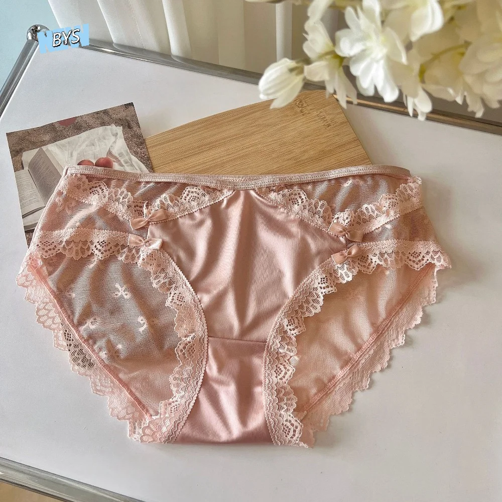 Comfortable Cotton Crotch Lace Seamless Panties Transparent Bow Mesh Lace Briefs Franch Style Underwear for Women Female
Comfortable Cotton Crotch Lace Seamless Panties Transparent Bow Mesh Lace Briefs Franch Style Underwear for Women Female