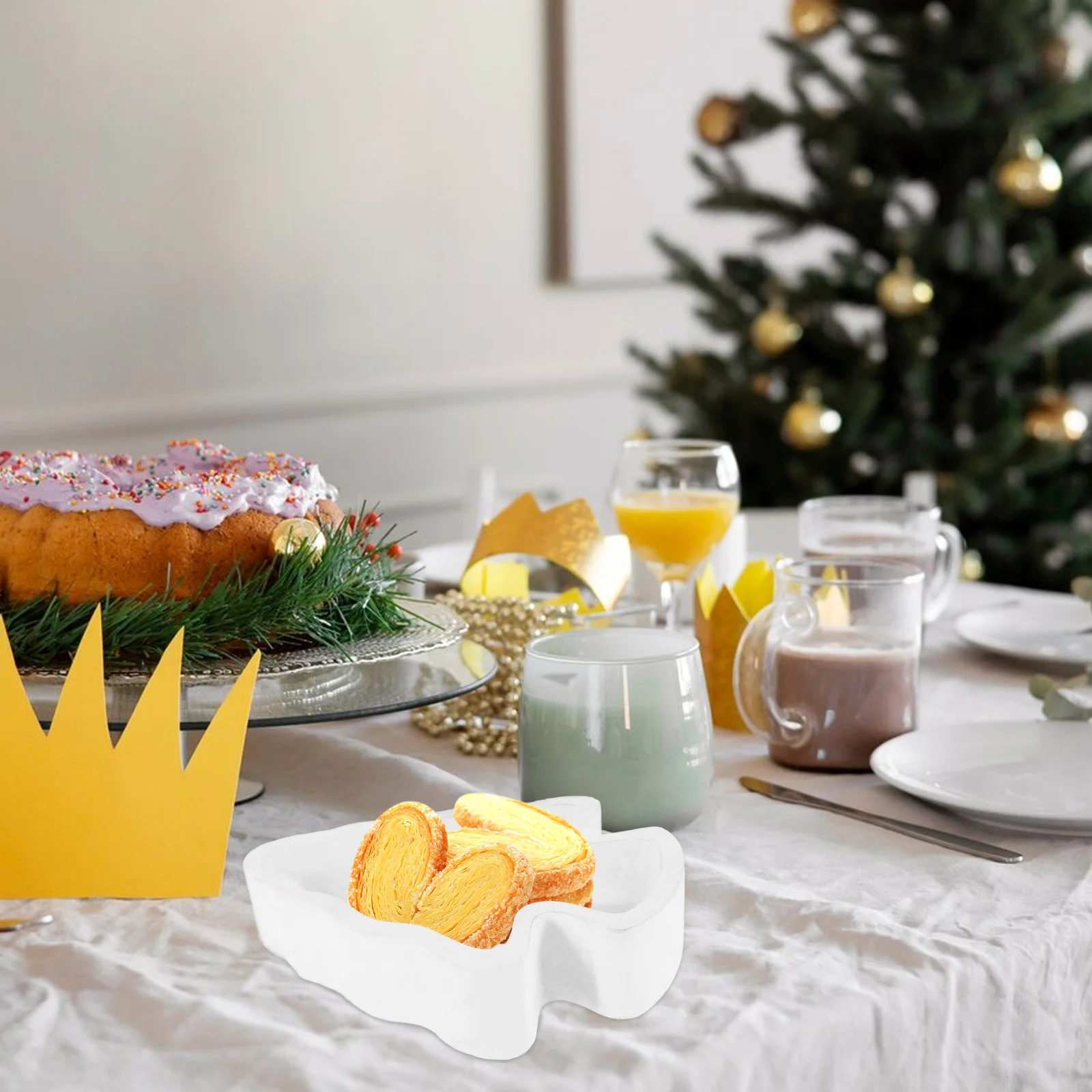 Wooden Christmas Tree Shape Serving Plate for Dessert Dry Fruits Decor Home Kitchen Tableware Multi Purpose Snack Container
Wooden Christmas Tree Shape Serving Plate for Dessert Dry Fruits Decor Home Kitchen Tableware Multi Purpose Snack Container