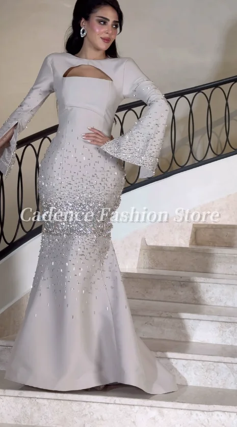 Customized Elegant Mermaid Arabian Prom Dresses Glitter Beaded Flared Sleeves Dubai Evening Gowns Formal Party Dresses
Customized Elegant Mermaid Arabian Prom Dresses Glitter Beaded Flared Sleeves Dubai Evening Gowns Formal Party Dresses
