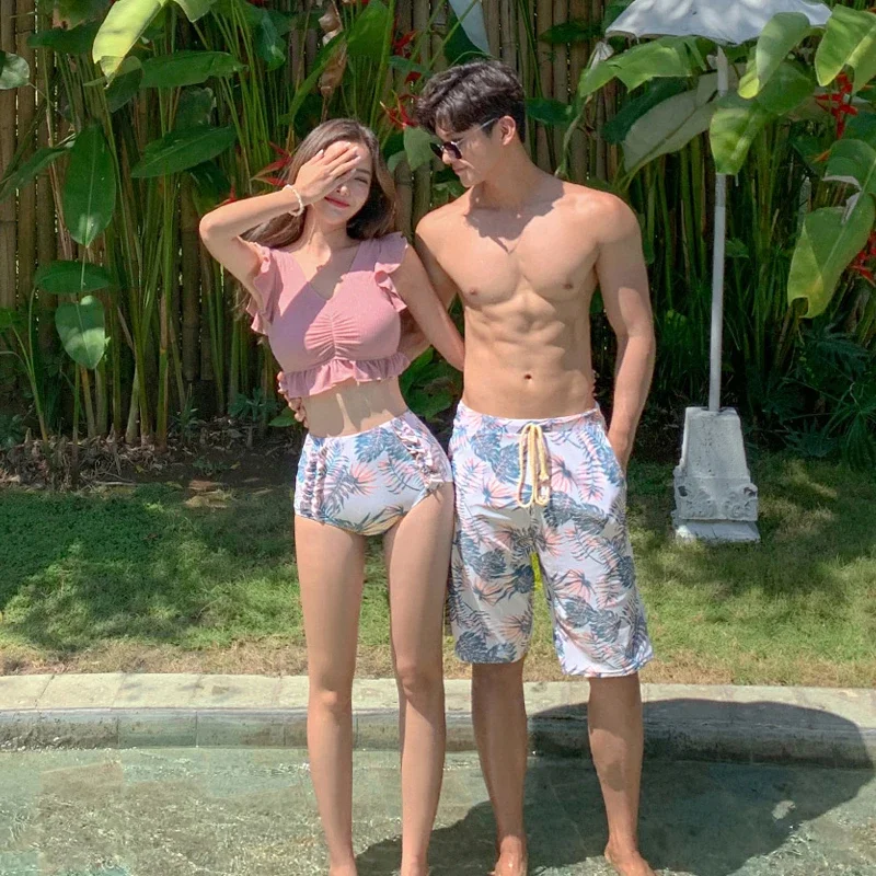 2023 Korea Female Bathing Swim Suits New Summer Couple Swimsuit Bikini Set Women Swimwear Pink Floral BeachWear Fashion Woman
2023 Korea Female Bathing Swim Suits New Summer Couple Swimsuit Bikini Set Women Swimwear Pink Floral BeachWear Fashion Woman