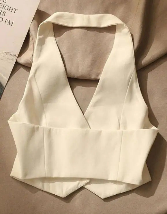 Top Women 2026 New Spring Summer Hanging Neck Backless Solid Color Casual Slim Fit Versatile Daily Basic Crop Vest Top
Top Women 2026 New Spring Summer Hanging Neck Backless Solid Color Casual Slim Fit Versatile Daily Basic Crop Vest Top