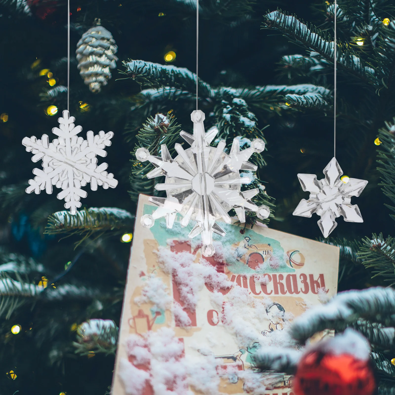 36Pcs Snowflake Accessory Transparent Acrylic DIY Christmas Ornament Pendant Festival Decoration Handcraft Accessory
36Pcs Snowflake Accessory Transparent Acrylic DIY Christmas Ornament Pendant Festival Decoration Handcraft Accessory