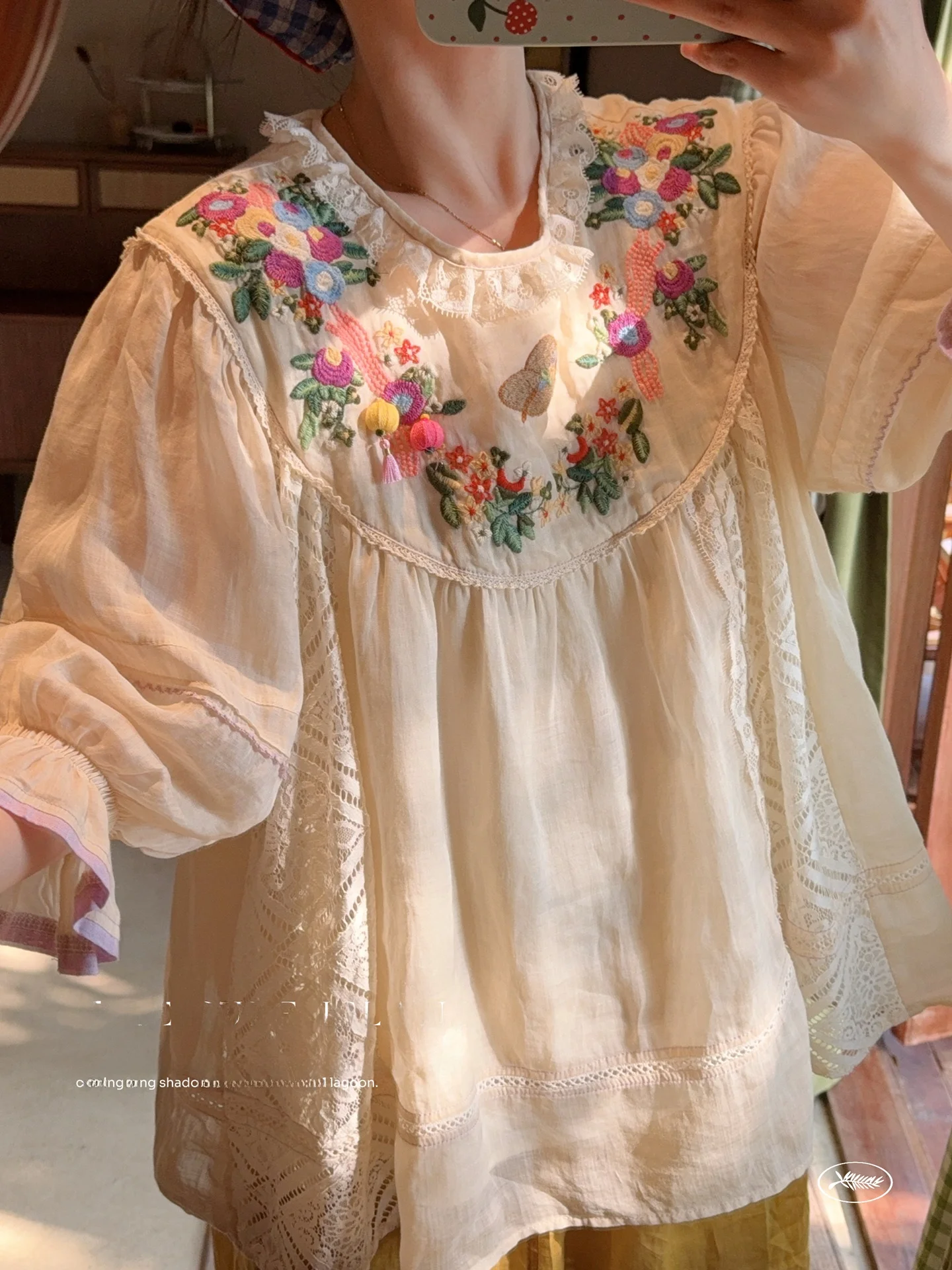 Original Design Embroidered Cotton Linen Shirt Vintage Lace Floral Print Loose Fit Women's Summer Top Doll Shirt round Neck
Original Design Embroidered Cotton Linen Shirt Vintage Lace Floral Print Loose Fit Women's Summer Top Doll Shirt round Neck