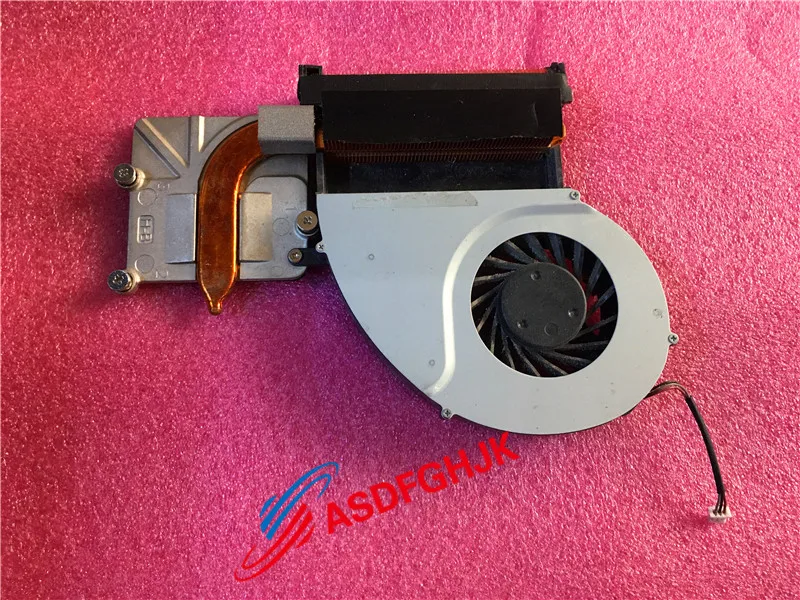 Оригинальный AVC3ITZ1TM 0100614 S1 REV 3C ДЛЯ TOSHIBA qosmio X500 X505 P500 P505 Радиатор процессора и вентилятор 100% работает отлично
Оригинальный AVC3ITZ1TM 0100614 S1 REV 3C ДЛЯ TOSHIBA qosmio X500 X505 P500 P505 Радиатор процессора и вентилятор 100% работает отлично