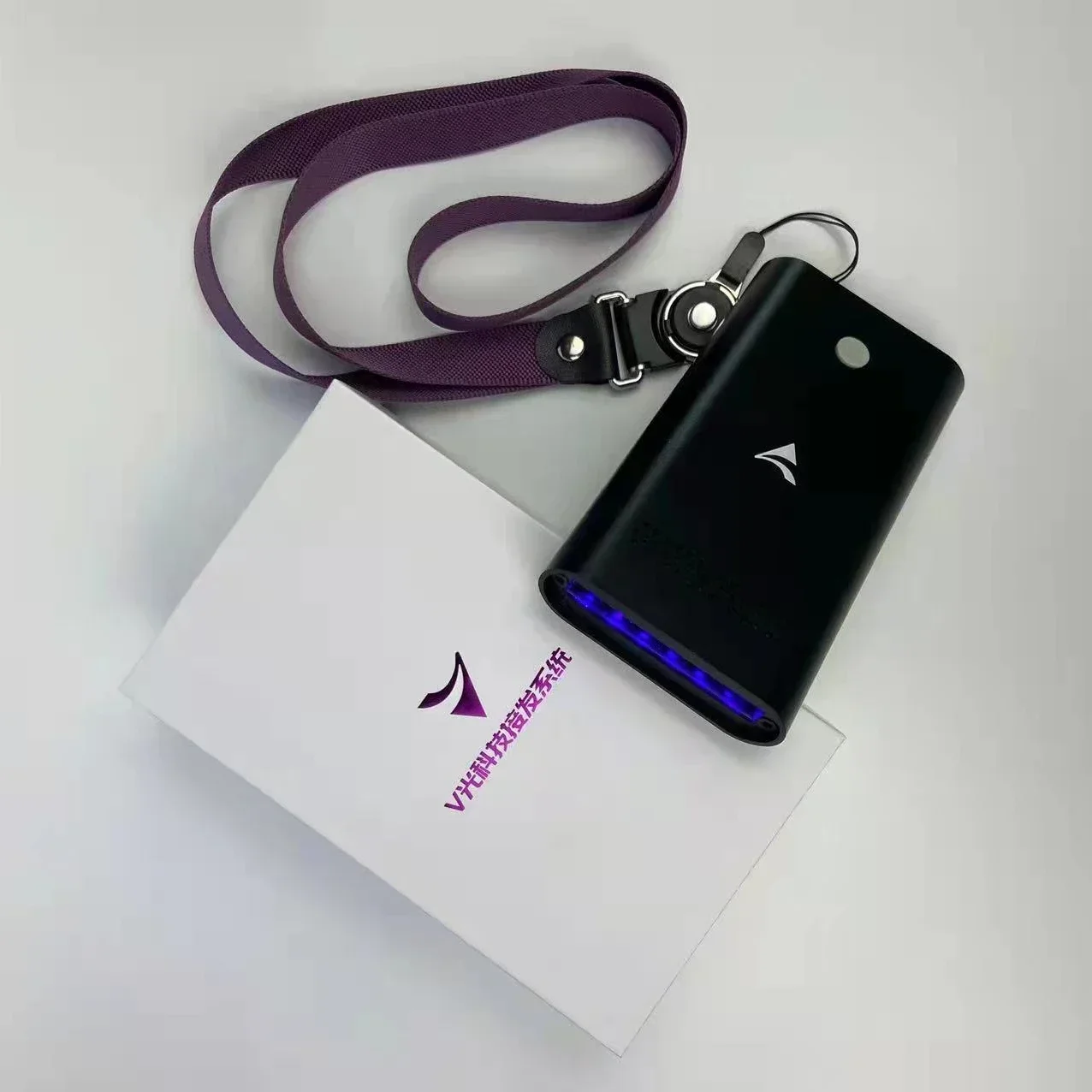 Tape Hair extension tool brand manufacturers launch the latest machines to glue hair extensions V-light hair extension
Tape Hair extension tool brand manufacturers launch the latest machines to glue hair extensions V-light hair extension