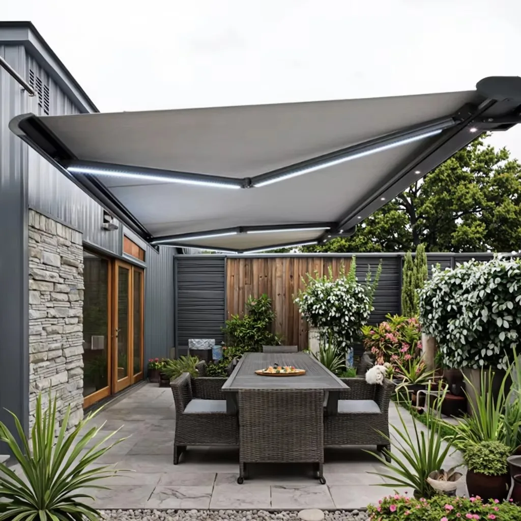 Hot Sale UV Block Retractable Awning Storefront Anti Glare Outdoor Shade
Hot Sale UV Block Retractable Awning Storefront Anti Glare Outdoor Shade
