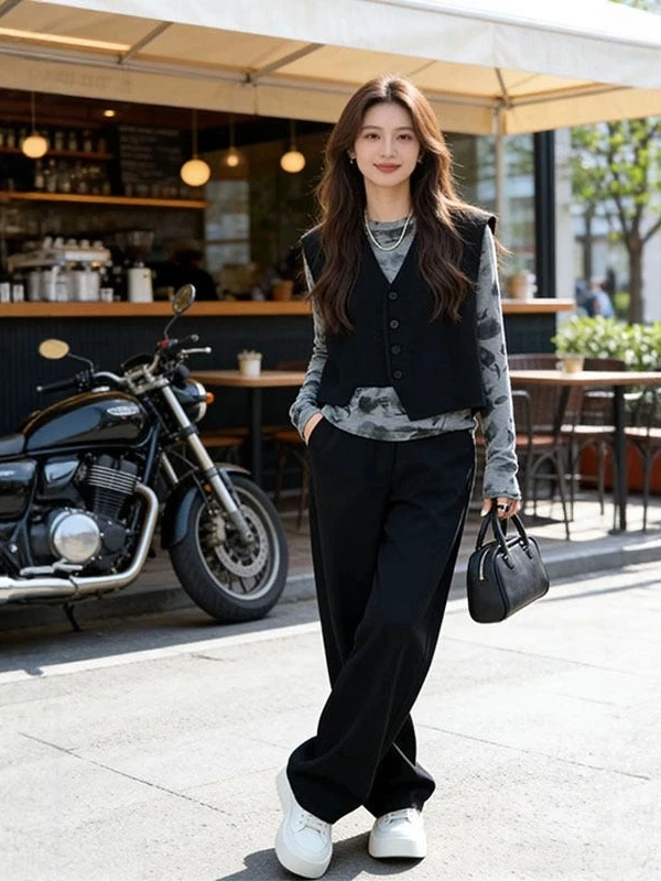 Fashionable Chic Three-Piece Set Irregular Ink-Splashed Slimming Base Shirt High Waist Casual Pants Korean Style Women's Outfit
Fashionable Chic Three-Piece Set Irregular Ink-Splashed Slimming Base Shirt High Waist Casual Pants Korean Style Women's Outfit