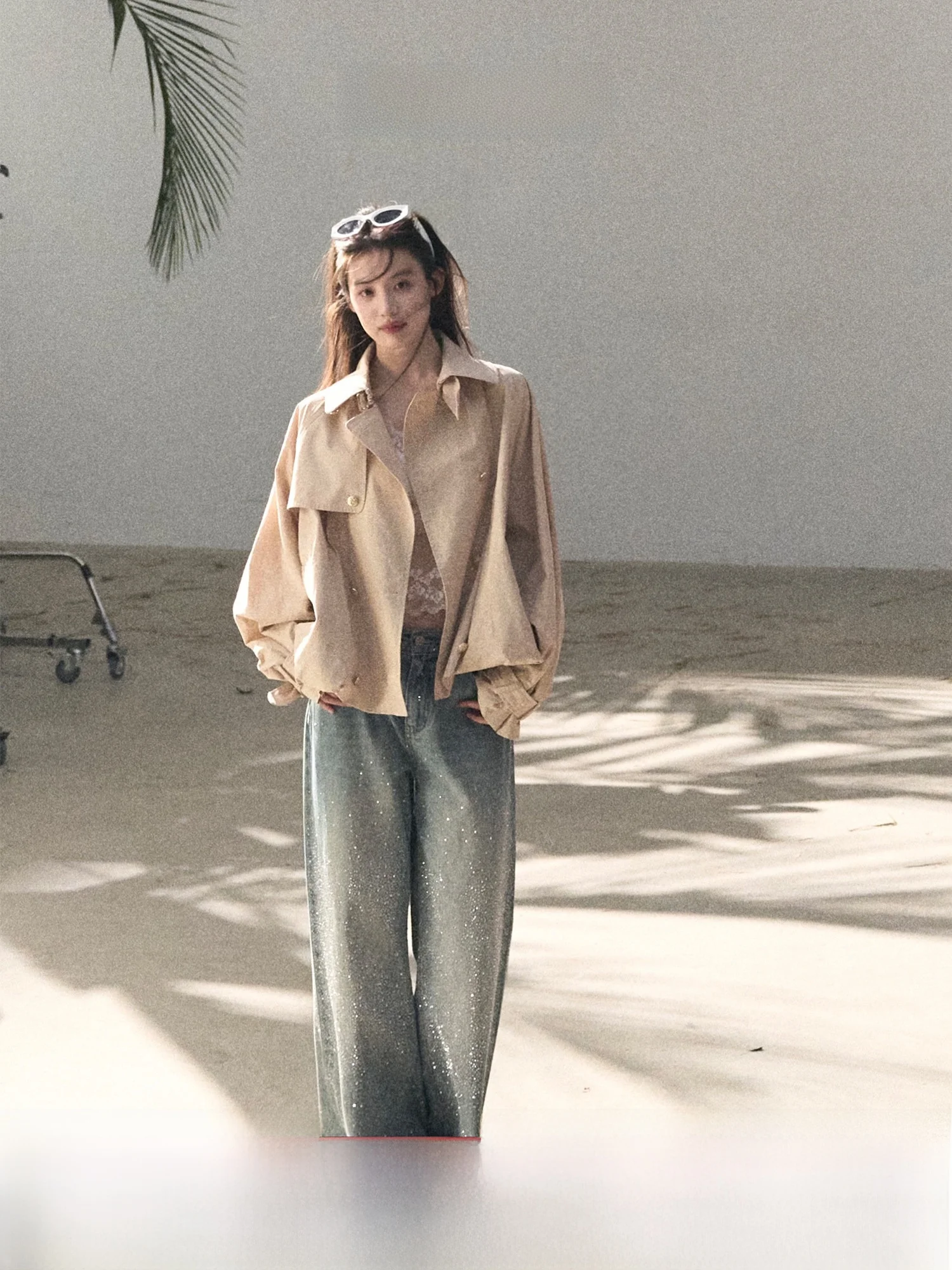 Женское повседневное пальто OAKMOO из смесового хлопка и вискозы Lenzing Eco-Viscose, весенний сезон, свободный крой, на пуговицах
Женское повседневное пальто OAKMOO из смесового хлопка и вискозы Lenzing Eco-Viscose, весенний сезон, свободный крой, на пуговицах