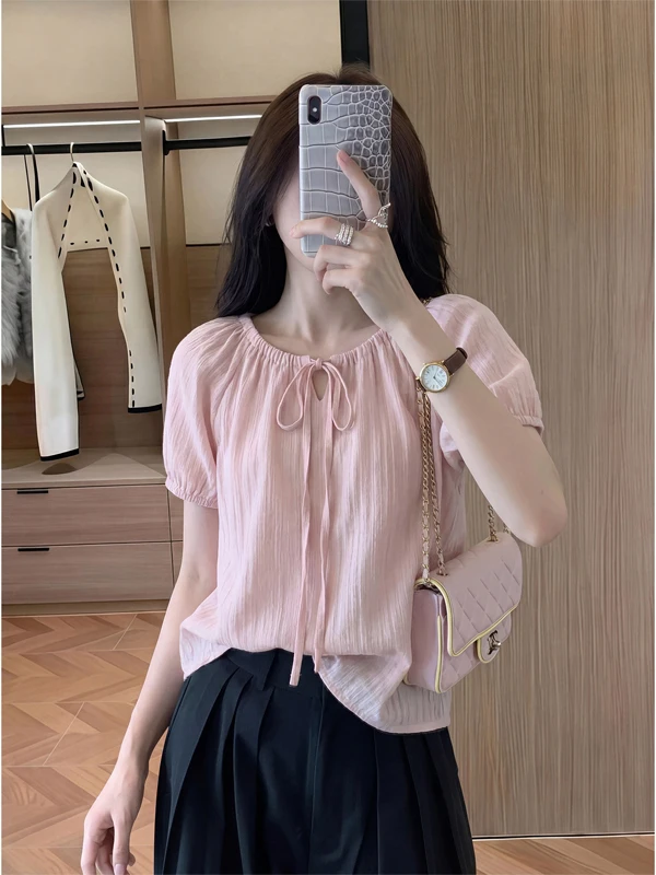 Summer 2026 Women's Slimming Unique Bubble Sleeve Square Collar Floral Bow Tie Top Sweet Style Pink Color Loose Fit Shirt
Summer 2026 Women's Slimming Unique Bubble Sleeve Square Collar Floral Bow Tie Top Sweet Style Pink Color Loose Fit Shirt