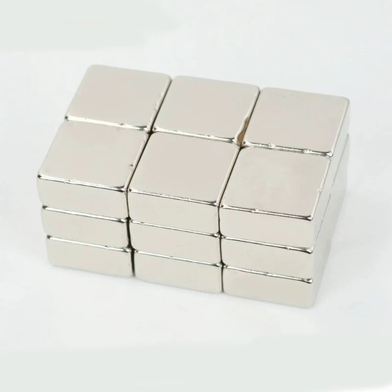 1/2/5/10pcs 20x20x10 N35 Neodium Magnets Super Strong Square Aimant Imas Magnetic Stirrer Magnetic Macsafe Magnet for Car Phone
1/2/5/10pcs 20x20x10 N35 Neodium Magnets Super Strong Square Aimant Imas Magnetic Stirrer Magnetic Macsafe Magnet for Car Phone