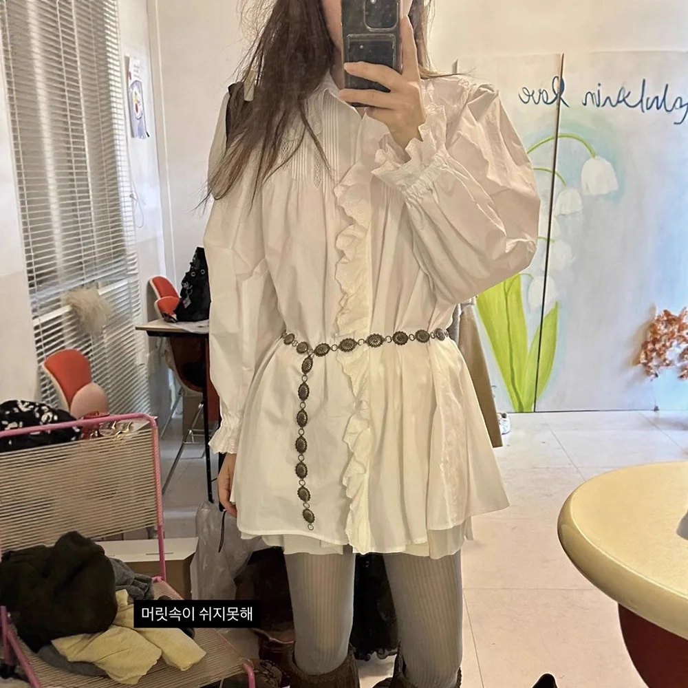Fletta25 Autumn Dongdaemun White Lace Long Sve Single Button Turn-down Collar irt Top Korean Sle Loose Fit Cotton Blend
Fletta25 Autumn Dongdaemun White Lace Long Sve Single Button Turn-down Collar irt Top Korean Sle Loose Fit Cotton Blend