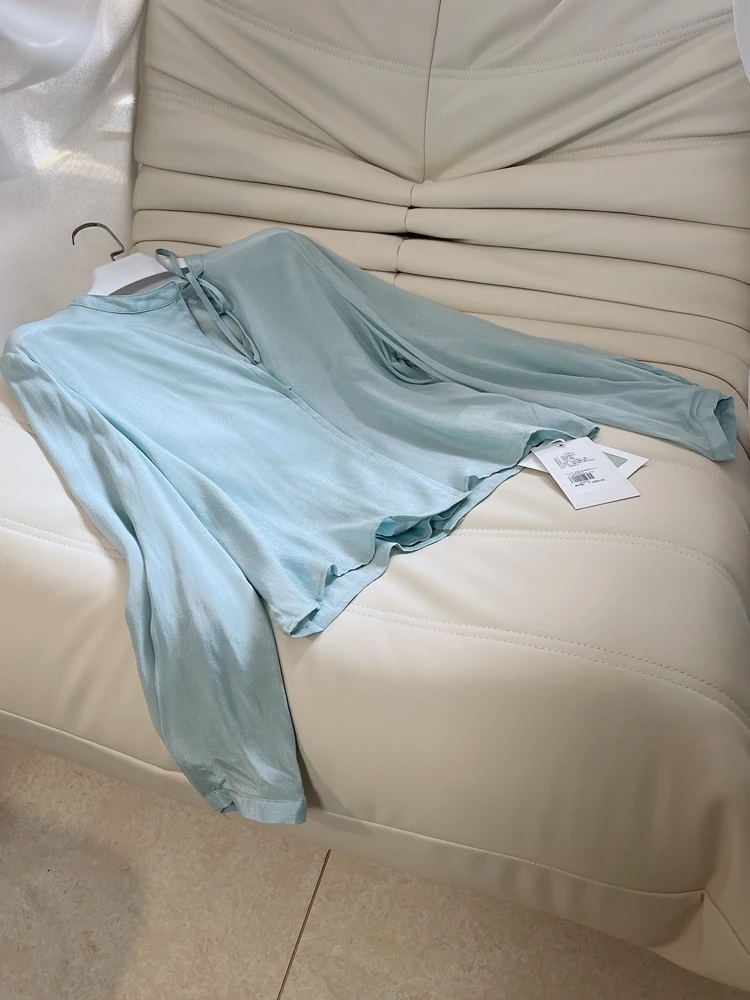 French Sle Loose Fit Soft Blue irt Women's round Ne Comfortable irt Thin Design Lantern Sve Rayon Long Sve irt
French Sle Loose Fit Soft Blue irt Women's round Ne Comfortable irt Thin Design Lantern Sve Rayon Long Sve irt