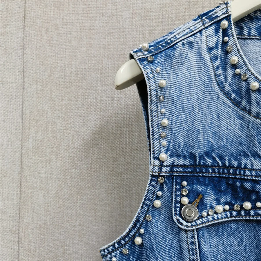 Spring/Summer Women Rhinestone O-Neck Sleeveless Solid Denim Dress Single Breasted High Waist A-line Slim Fashion Mini Dress
Spring/Summer Women Rhinestone O-Neck Sleeveless Solid Denim Dress Single Breasted High Waist A-line Slim Fashion Mini Dress
