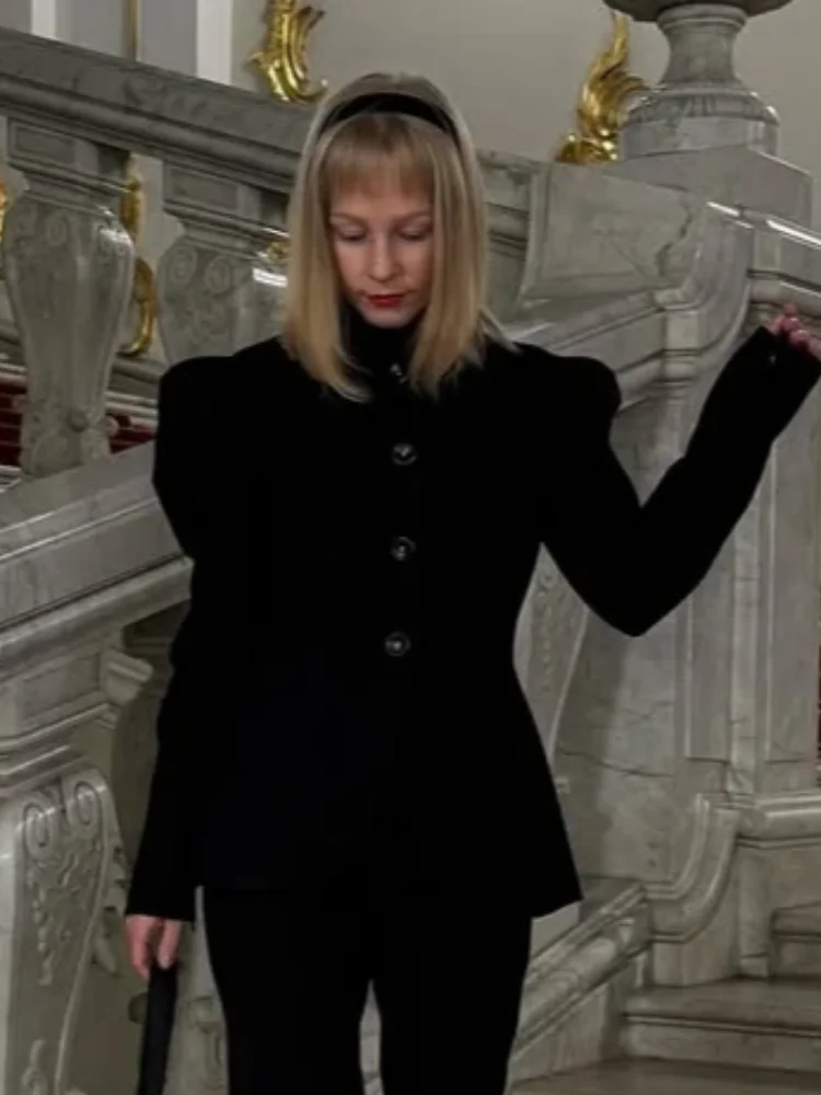 Black Waist Cinching Blazer Women Elegant Stand Collar Long Puff Sleeve Slim Cropped Jacket Fashion Daily Commute Jackets 2026
Black Waist Cinching Blazer Women Elegant Stand Collar Long Puff Sleeve Slim Cropped Jacket Fashion Daily Commute Jackets 2026