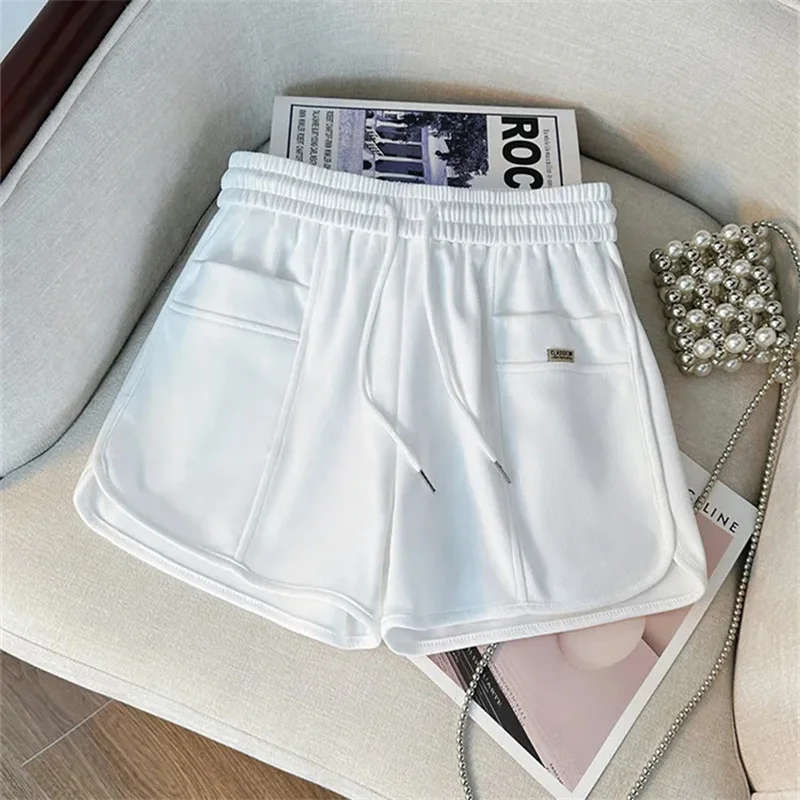 2026 New Summer Grey Casual Sports Shorts Women's Summer Loose Comfortable Home Sleepers Can be Wearing Outward Elastic waist
2026 New Summer Grey Casual Sports Shorts Women's Summer Loose Comfortable Home Sleepers Can be Wearing Outward Elastic waist
