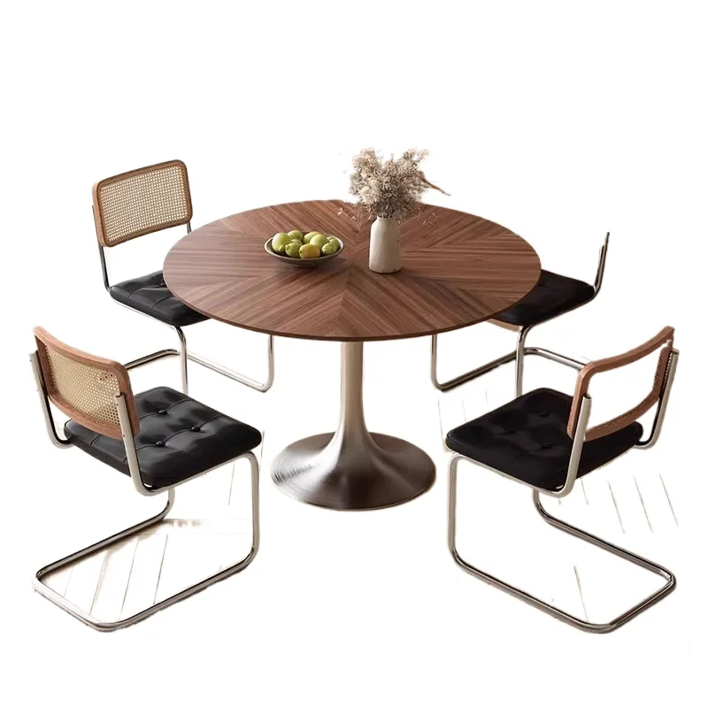 Dining table, Bauhaus solid wood parquet round negotiation table, small apartment French medieval balcony coffee table
Dining table, Bauhaus solid wood parquet round negotiation table, small apartment French medieval balcony coffee table