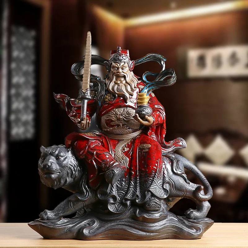 Ink dyed and fragrant, god of martial arts, Zhao Gongming riding a tiger statue, worshiping
Ink dyed and fragrant, god of martial arts, Zhao Gongming riding a tiger statue, worshiping