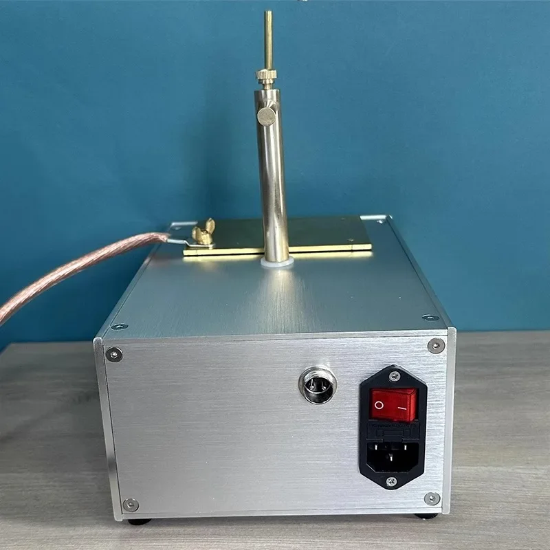 New Small Watch Repair Tool, Welding Watch Face Plate, Foot Plate Head Breakage, Back Cover Breakage, Screw Repair, Welding Mach
New Small Watch Repair Tool, Welding Watch Face Plate, Foot Plate Head Breakage, Back Cover Breakage, Screw Repair, Welding Mach