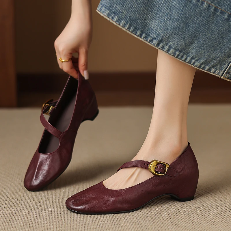 NEW Spring/Autumn Women Pumps Genuine Leather Shoes for Women Round Toe Chunky Heel Shoes Concise Metal Buckle Mary Jane Shoes
NEW Spring/Autumn Women Pumps Genuine Leather Shoes for Women Round Toe Chunky Heel Shoes Concise Metal Buckle Mary Jane Shoes