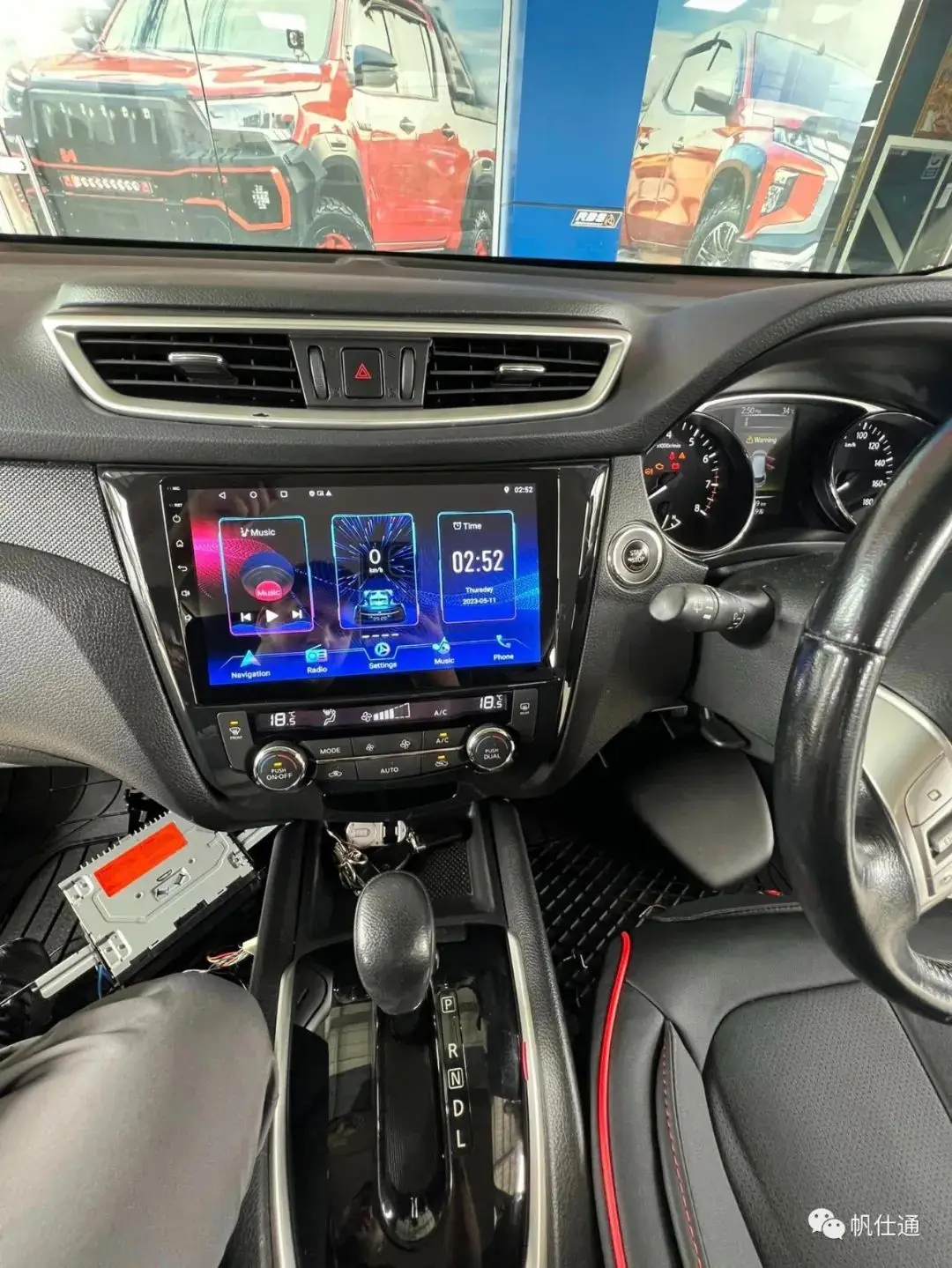 12.3 inch For BMW X5 E70 X6 E71 2007-2014 Right Hand Drive Android 14 Car Radio Wireless BT Carplay Snapdragon 680 Touch Screen
12.3 inch For BMW X5 E70 X6 E71 2007-2014 Right Hand Drive Android 14 Car Radio Wireless BT Carplay Snapdragon 680 Touch Screen