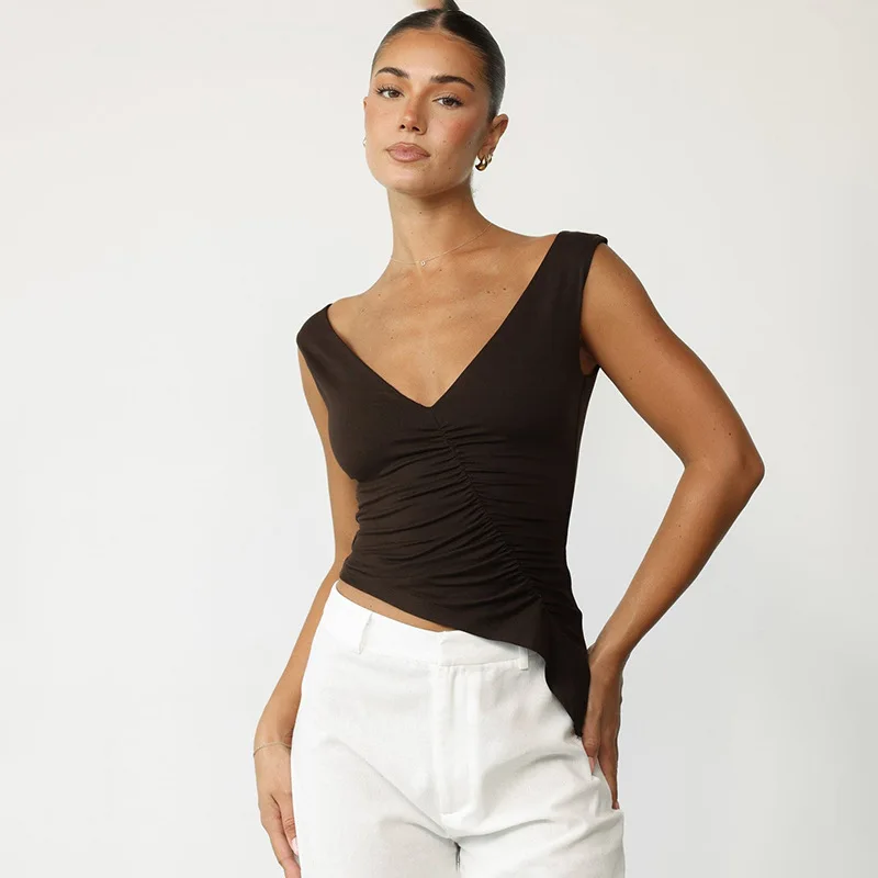 2025 new fashionable and sexy women's cut top solid color summer women's casual switching style vest sleeveless cut top
2025 new fashionable and sexy women's cut top solid color summer women's casual switching style vest sleeveless cut top