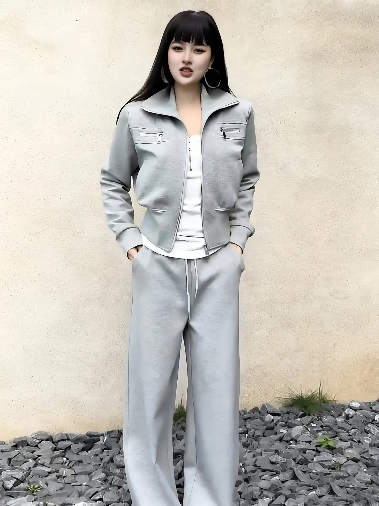 Cool Leisure Sport Set Women's Grey Jacket Top Wide Leg Pants Two Piece Set Spring High Waist Zipper Decorated Loose Fit
Cool Leisure Sport Set Women's Grey Jacket Top Wide Leg Pants Two Piece Set Spring High Waist Zipper Decorated Loose Fit