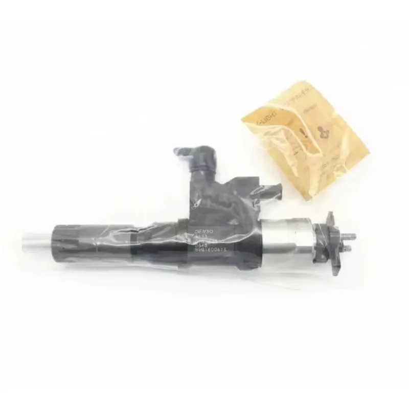 Hot Sale 8-98160061-3 Common Rail Injector Spray Valve for ISUZU 4HK1 700P FRR FTR NRR 8981600613
Hot Sale 8-98160061-3 Common Rail Injector Spray Valve for ISUZU 4HK1 700P FRR FTR NRR 8981600613