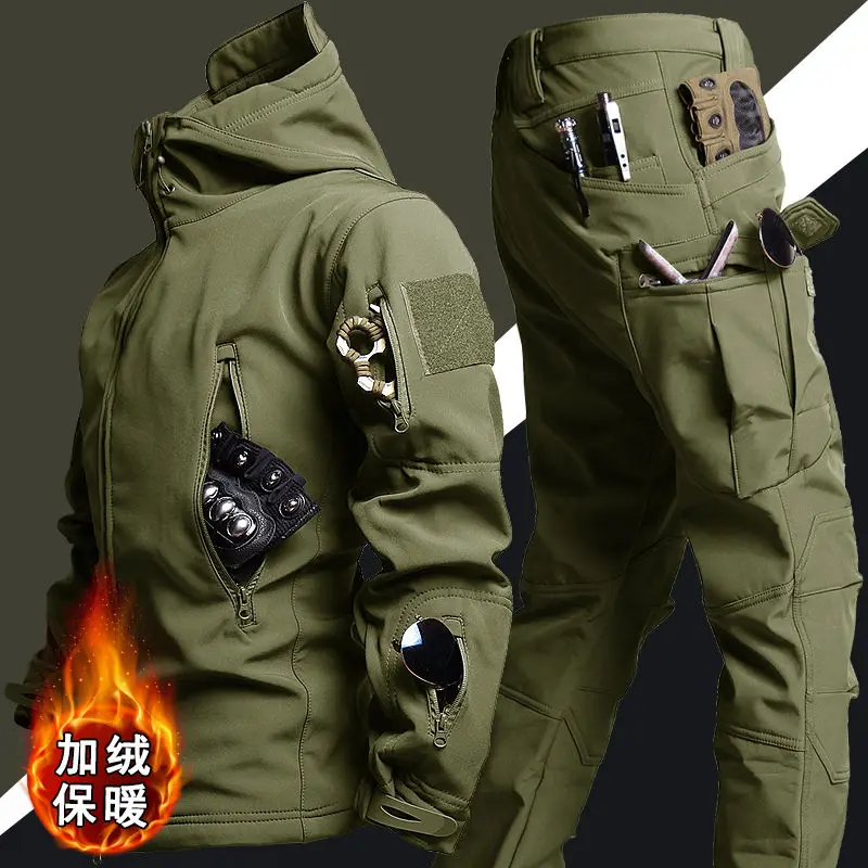 Outdoor assault suit cold resistant soft shell clothing plush wear resistant waterproof winter jackets motorcycle mens jacket
Outdoor assault suit cold resistant soft shell clothing plush wear resistant waterproof winter jackets motorcycle mens jacket