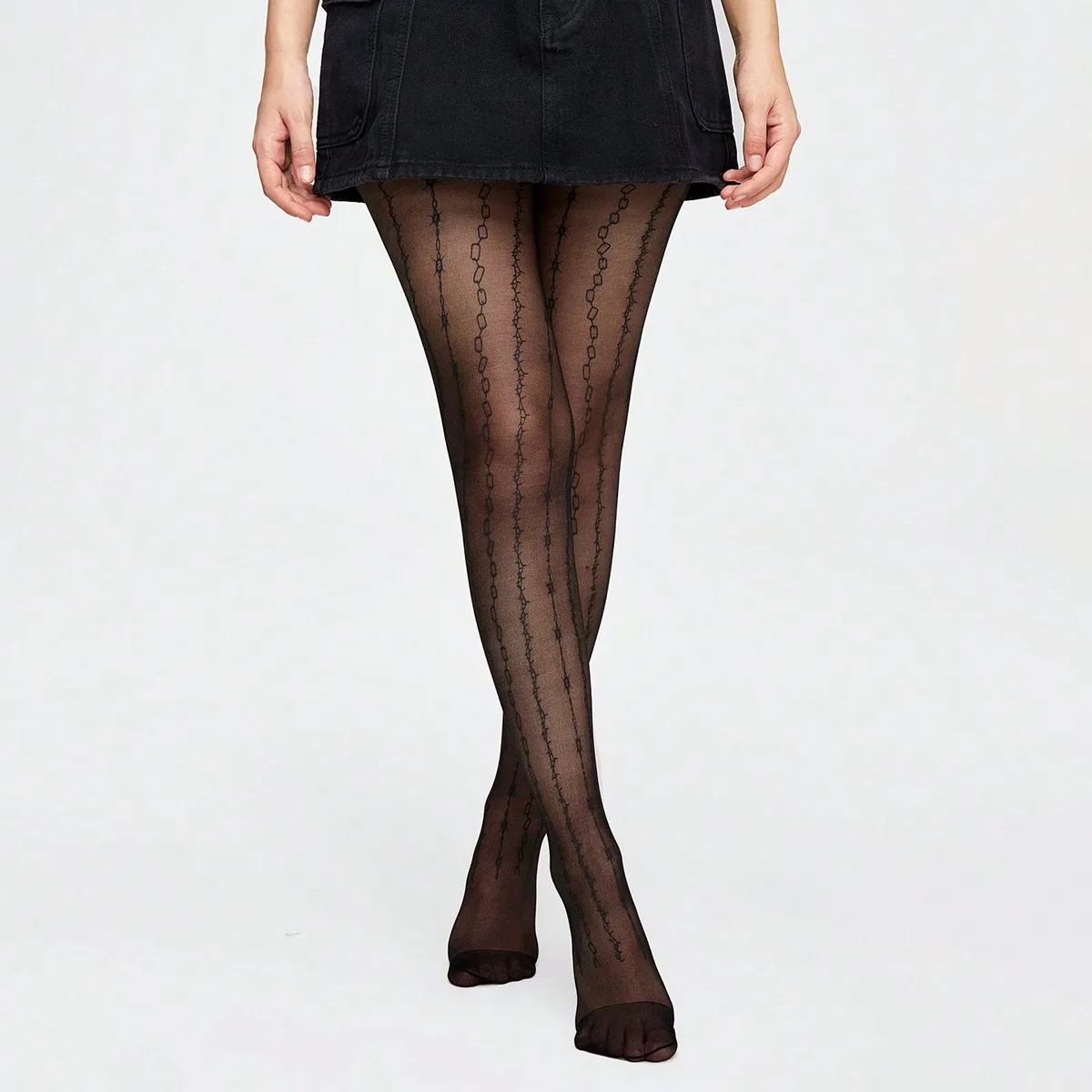 Personalized Chain Funny Print Women's Pantyhose Black Thin Summer Vertical Stripes Sheer Slimming Fashion Tights
Personalized Chain Funny Print Women's Pantyhose Black Thin Summer Vertical Stripes Sheer Slimming Fashion Tights