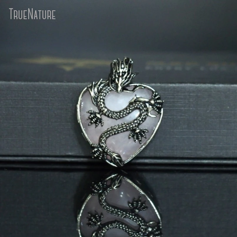 5Pcs Wholesale Antique Silver Color Rose Quartzs Crystal Heart Point Loong Vintage Style Gift For Her Jewelry Pendant PM48420
5Pcs Wholesale Antique Silver Color Rose Quartzs Crystal Heart Point Loong Vintage Style Gift For Her Jewelry Pendant PM48420