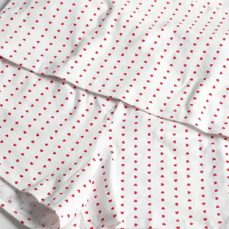 Комплект из 2 предметов, женская одежда для дома, милое милое сердце, кружевная отделка, майка с v-образным вырезом + повседневные шорты, укороченные топы без рукавов, пижамы, домашняя одежда
Комплект из 2 предметов, женская одежда для дома, милое милое сердце, кружевная отделка, майка с v-образным вырезом + повседневные шорты, укороченные топы без рукавов, пижамы, домашняя одежда