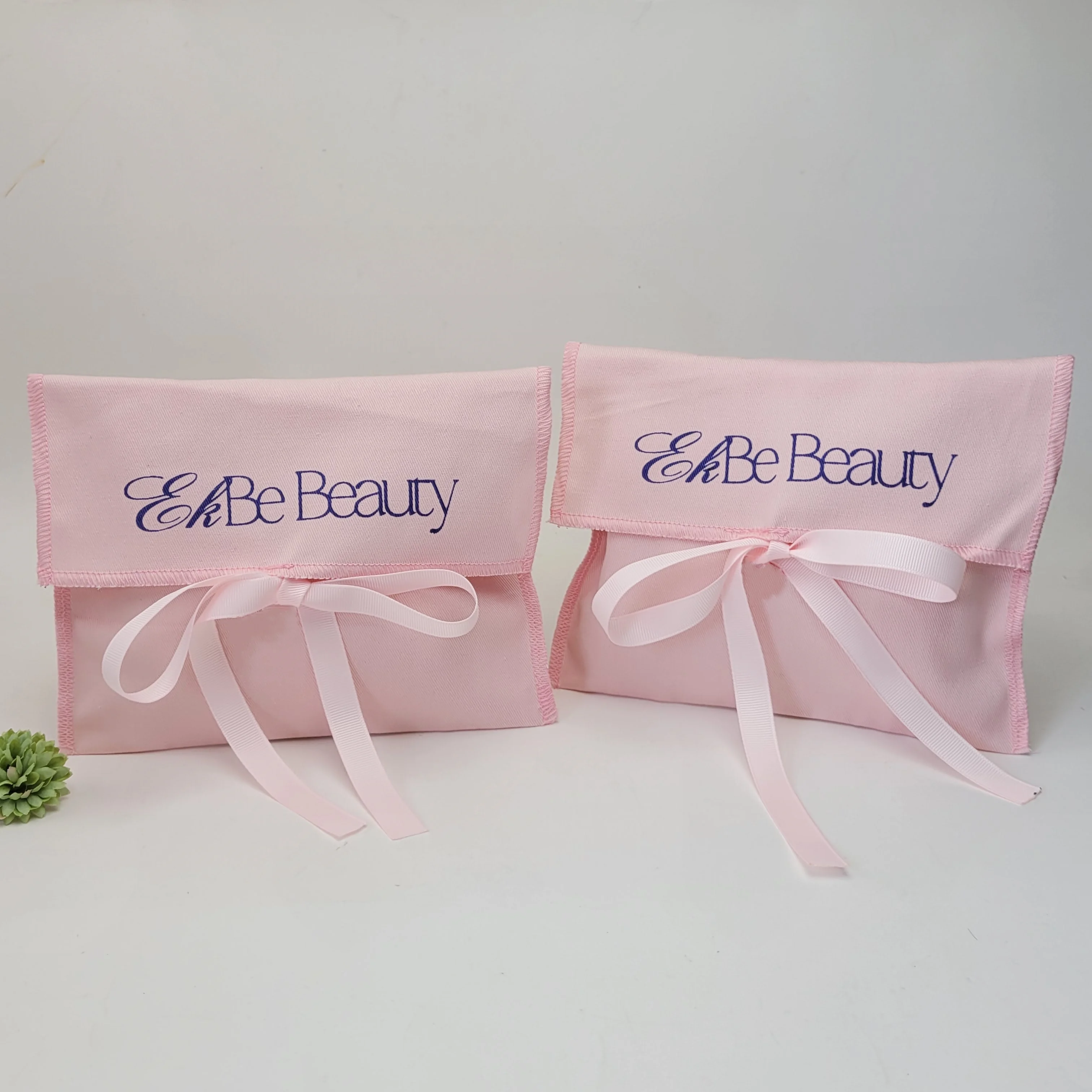 Eco-Friendly Cotton Twill Dust Envelope Clothes Shoe Scarf Packing Bag Custom Logo Reusable Gift Jewelry Flap Envelope Pouch
Eco-Friendly Cotton Twill Dust Envelope Clothes Shoe Scarf Packing Bag Custom Logo Reusable Gift Jewelry Flap Envelope Pouch