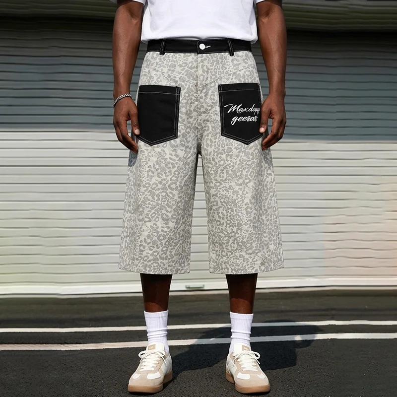 Men's Leopard Jeans American Vintage Street Front Pocket Design Fashion Casual Straight Wide-Leg Shorts Summer Knee-Length Pants
Men's Leopard Jeans American Vintage Street Front Pocket Design Fashion Casual Straight Wide-Leg Shorts Summer Knee-Length Pants