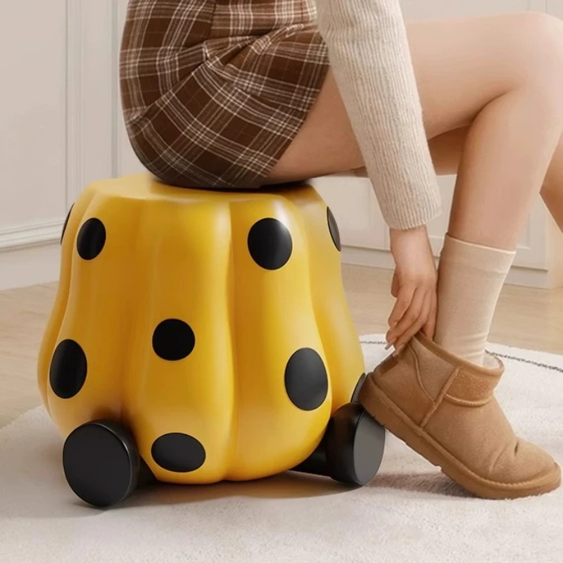 Cartoon Pumpkin Shoe Changing Stool Home Living Room Footstool Creative Floor Ornament Kawaii Room Decor Nordic Furniture Bench
Cartoon Pumpkin Shoe Changing Stool Home Living Room Footstool Creative Floor Ornament Kawaii Room Decor Nordic Furniture Bench