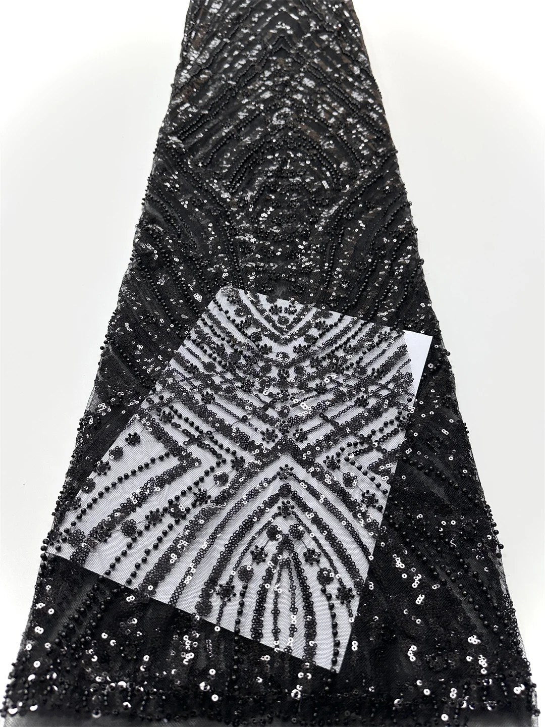 African French Nigerian 2025 New High End Tulle Lace Fabric With Beads Sequins for Embroiderg Wedding Party Bride Sewing Dress
African French Nigerian 2025 New High End Tulle Lace Fabric With Beads Sequins for Embroiderg Wedding Party Bride Sewing Dress