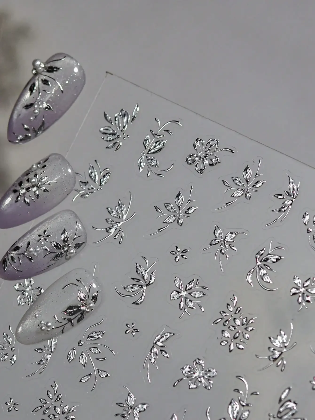 1pc 5D Embossed Silver Floral Petal Nail Art Sticker, Elegant Leaf Charm Nail Decal Nail Stickers
1pc 5D Embossed Silver Floral Petal Nail Art Sticker, Elegant Leaf Charm Nail Decal Nail Stickers