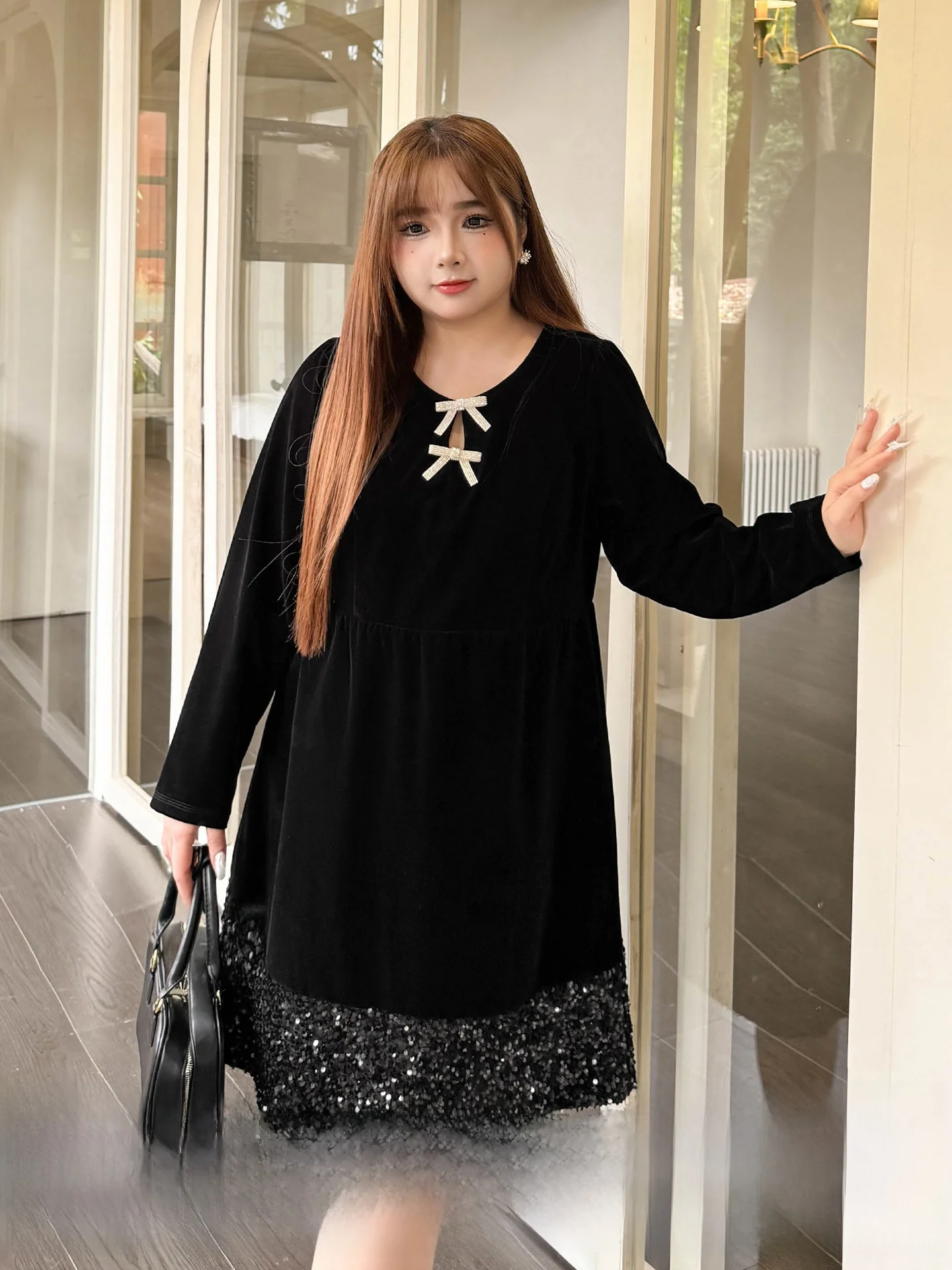 plus Size Women's Velvet Dr round Ne Long Sve iny Sequin Bow Tie A-Line Midi Dr Ele Spring Faion for plus ...
plus Size Women's Velvet Dr round Ne Long Sve iny Sequin Bow Tie A-Line Midi Dr Ele Spring Faion for plus ...