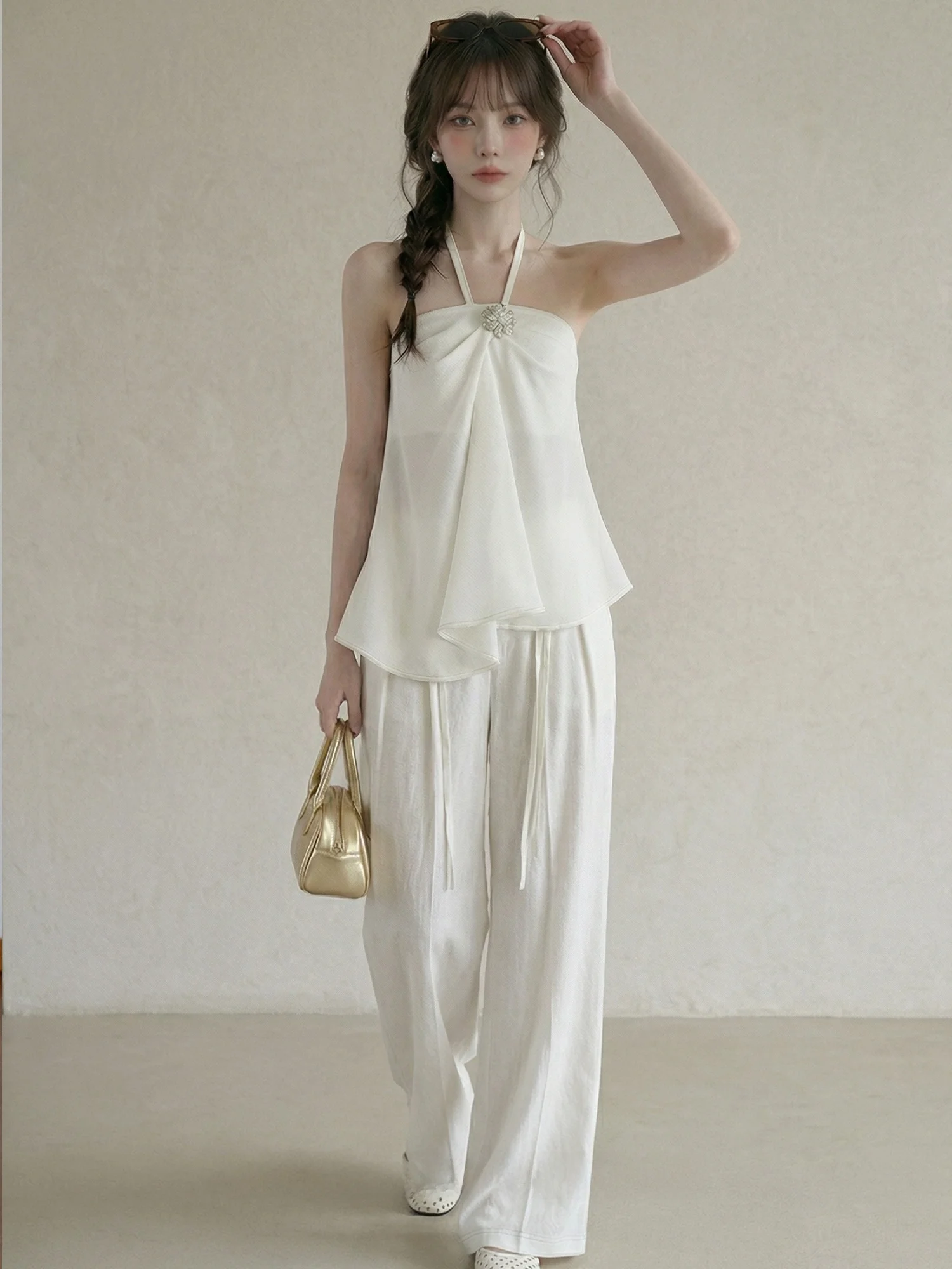MiXiaoKe Summer New Style White Halter Neck Tube Top Wide Leg Pants Set Women Casual Slimming Two Piece Suit High Waist Breat...
MiXiaoKe Summer New Style White Halter Neck Tube Top Wide Leg Pants Set Women Casual Slimming Two Piece Suit High Waist Breat...