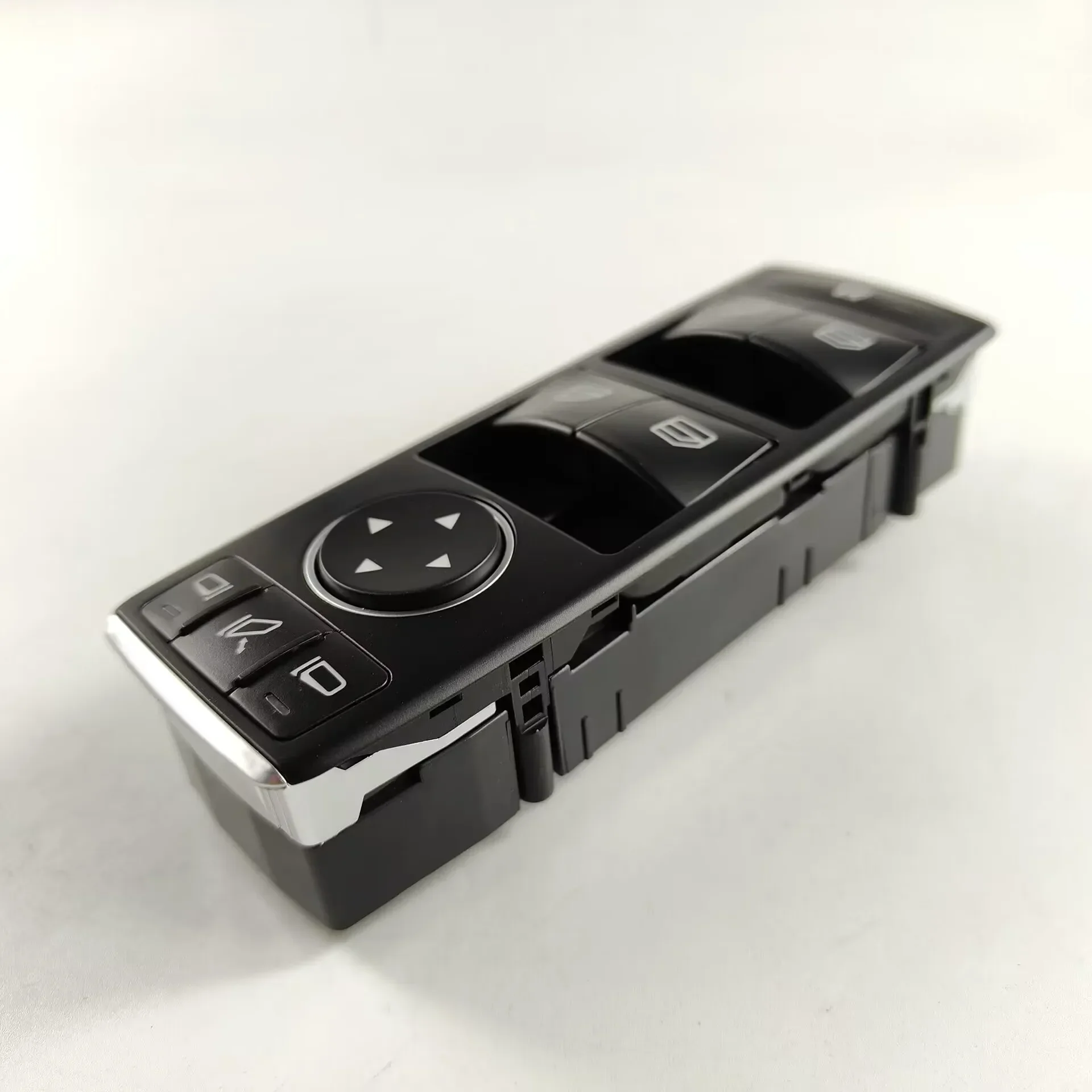 For Mercedes W204 W212 C E Class Drivers Side Electric Window Switch A2128208310 C180 C200 C220 C230 300
For Mercedes W204 W212 C E Class Drivers Side Electric Window Switch A2128208310 C180 C200 C220 C230 300