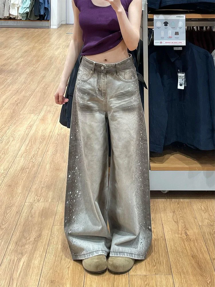 Retro American Design Spicy Girl Distressed Side Rhinestone Wide Leg Loose Floor Length Denim Jeans for Women Natural Waist
Retro American Design Spicy Girl Distressed Side Rhinestone Wide Leg Loose Floor Length Denim Jeans for Women Natural Waist