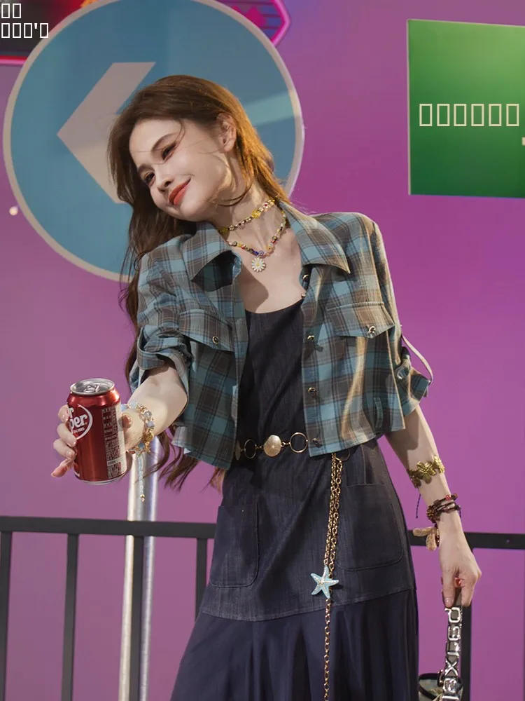 TUNT Cheered irt Color Blo ort Sve Women's Loose Fit Button down Polyester Blend Summer Faion Casual irt
TUNT Cheered irt Color Blo ort Sve Women's Loose Fit Button down Polyester Blend Summer Faion Casual irt