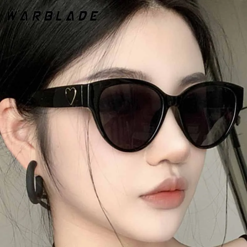 Classic Big Oval Frame Women's Sunglasses Brand Designer Men Sunglass Outdoors Travel Summer Love Heart Decorate Eyewear UV400
Classic Big Oval Frame Women's Sunglasses Brand Designer Men Sunglass Outdoors Travel Summer Love Heart Decorate Eyewear UV400
