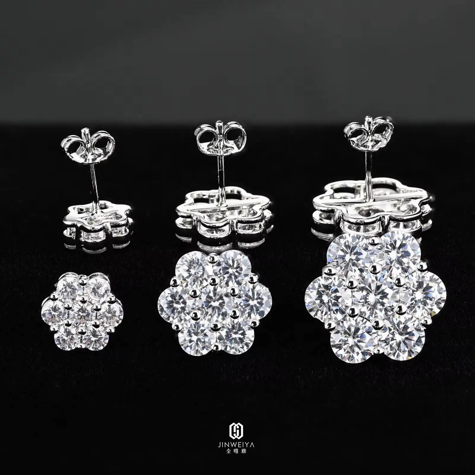 Luxury Stud Earrings Hiphop Rapper Pass Diamond Test Huge 15mm Brass Flower Moissanite Flower Stud Earrings Fine Jewelry
Luxury Stud Earrings Hiphop Rapper Pass Diamond Test Huge 15mm Brass Flower Moissanite Flower Stud Earrings Fine Jewelry