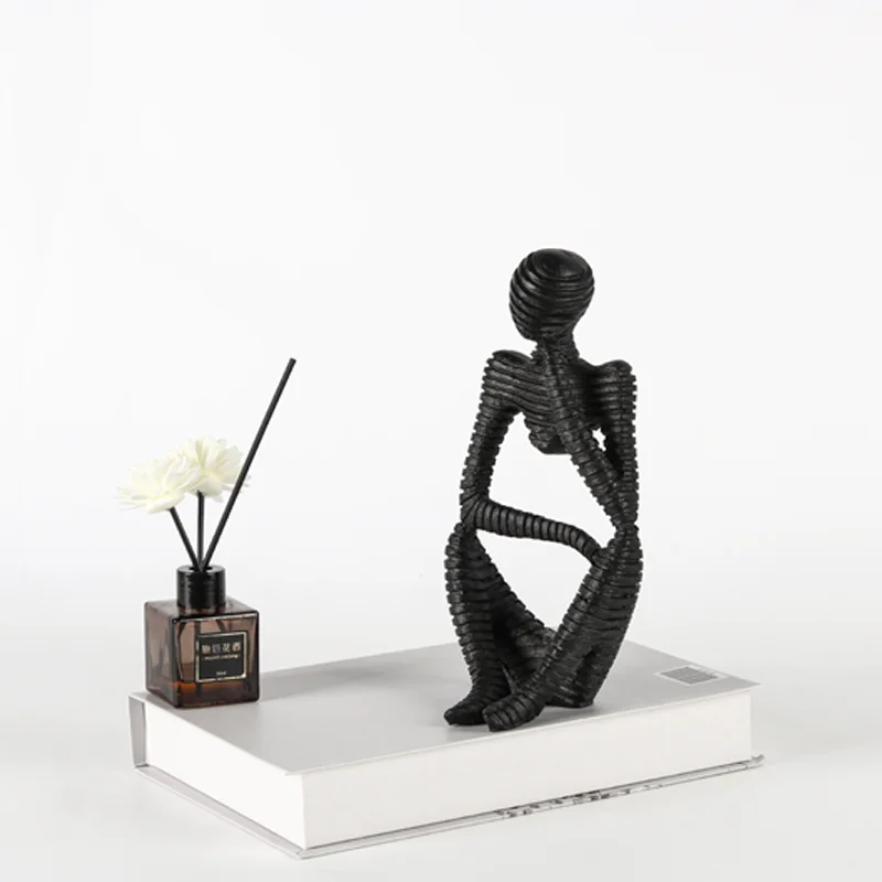 Meijian Unique Modern Home Decor Art Table Ornament Black Hollow Thinker Sculpture Resin Decor
Meijian Unique Modern Home Decor Art Table Ornament Black Hollow Thinker Sculpture Resin Decor