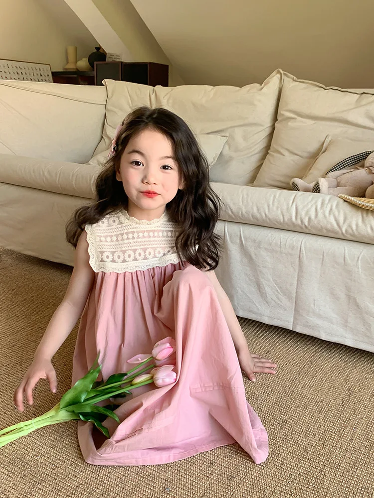 Girls' Princess Dress Summer New Lace Sleeveless Vest Dress Kids Beautiful and Fashion Outwear Skirt
Girls' Princess Dress Summer New Lace Sleeveless Vest Dress Kids Beautiful and Fashion Outwear Skirt
